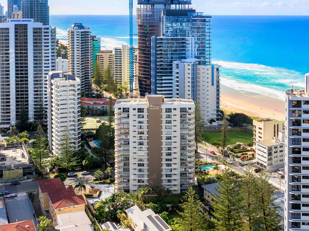 10 Vista Street, Surfers Paradise - Image 1