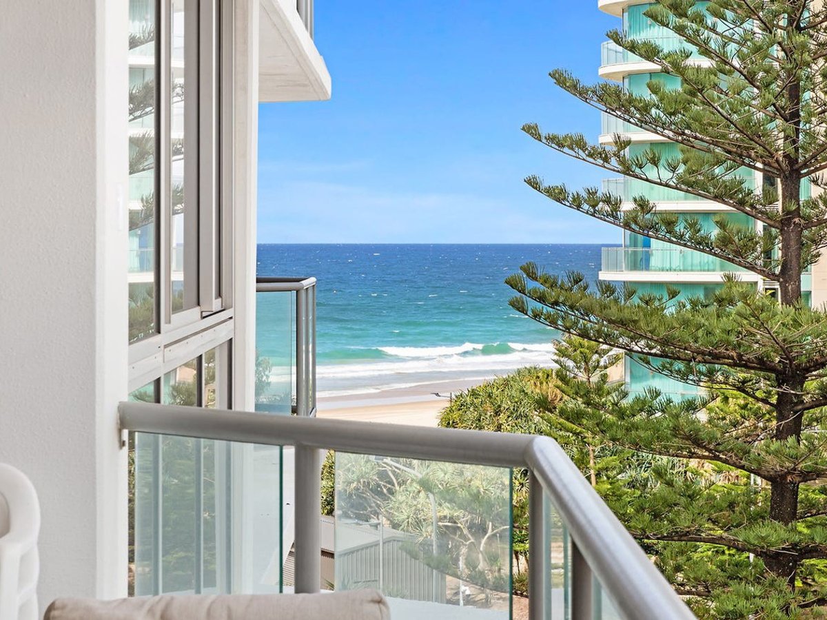 5 Clifford Street, SURFERS PARADISE - Image 1