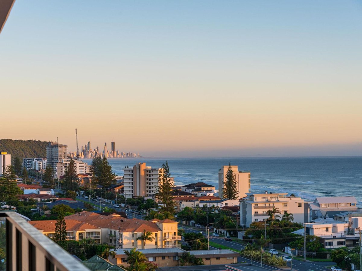 16-18 Seventh Avenue, Palm Beach - Image 1