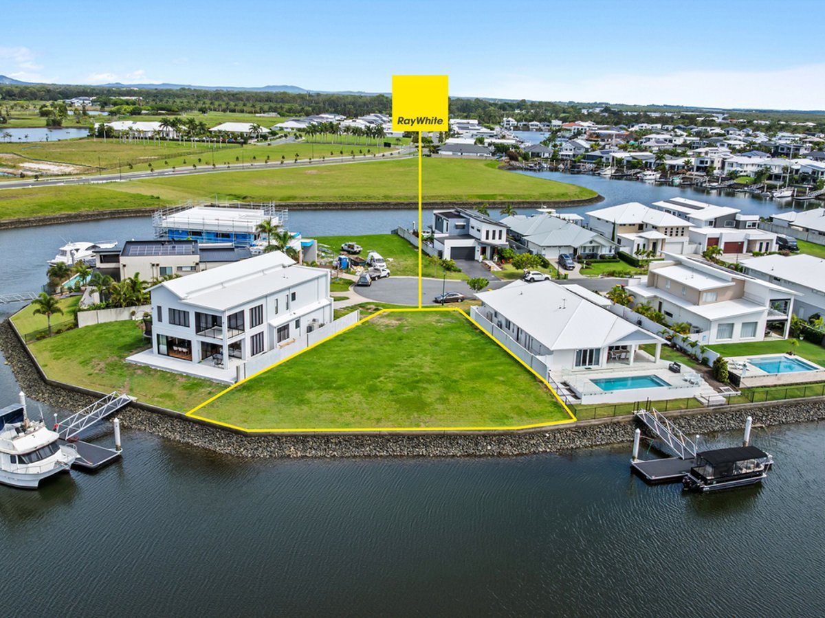 24 Frangipani Court, Jacobs Well - Image 1