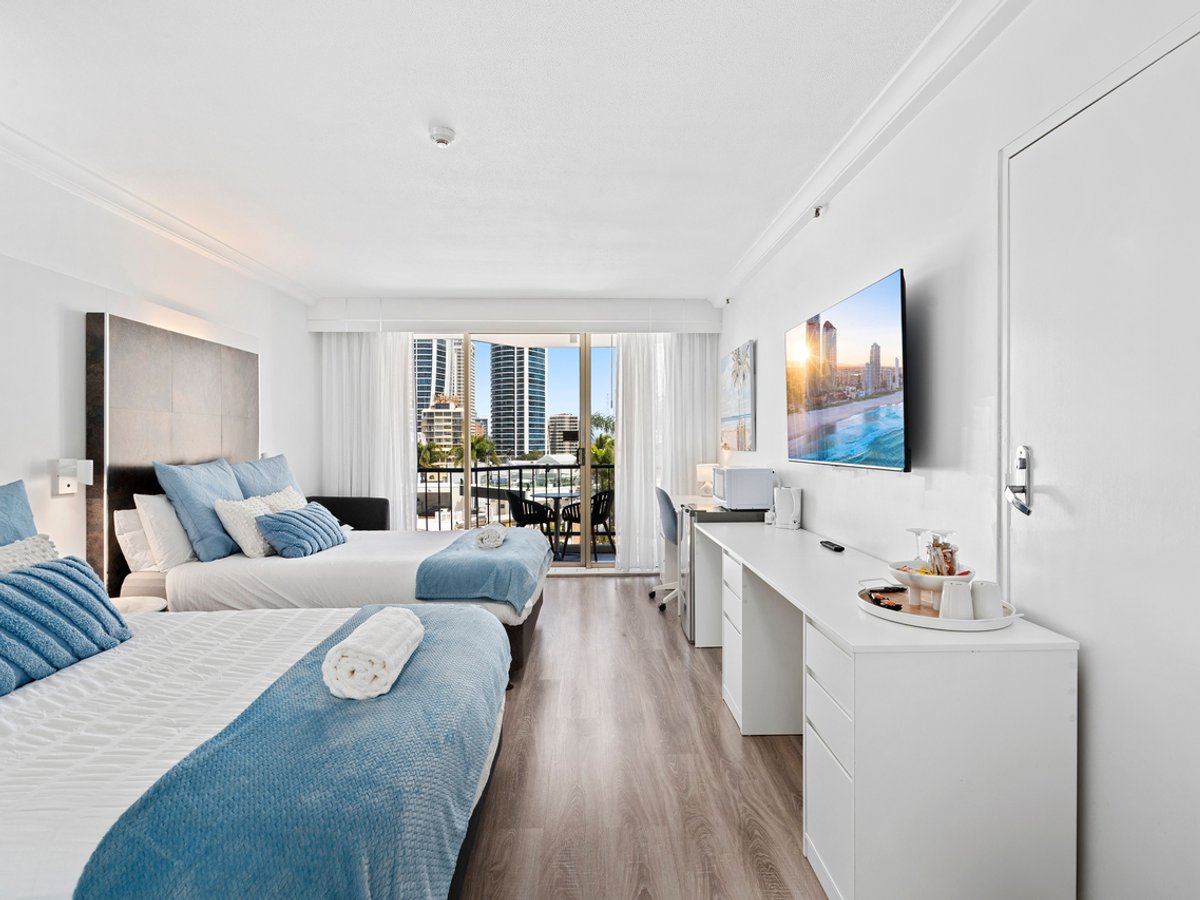 3197 Surfers Paradise Boulevard, Surfers Paradise - Image 1