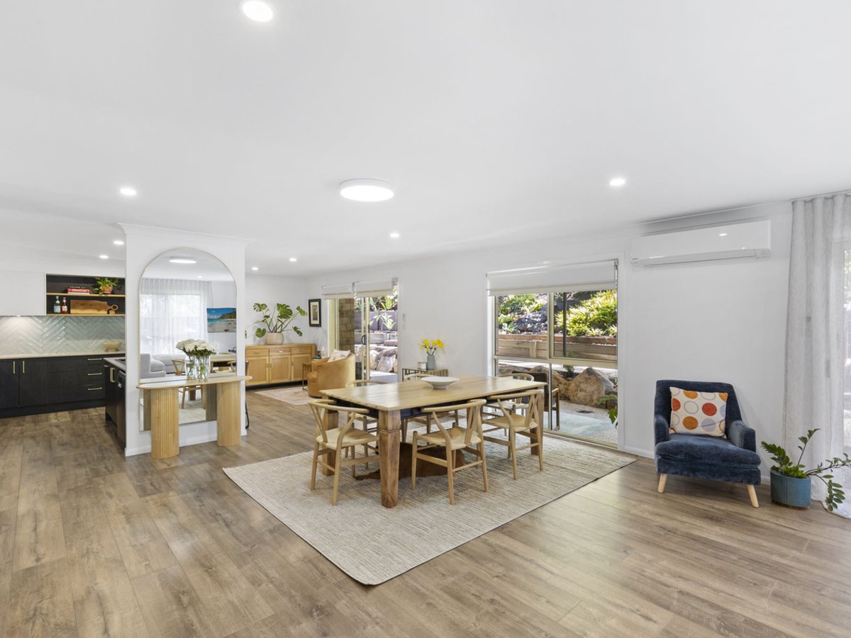 7 Humberside Close, Mudgeeraba - Image 1