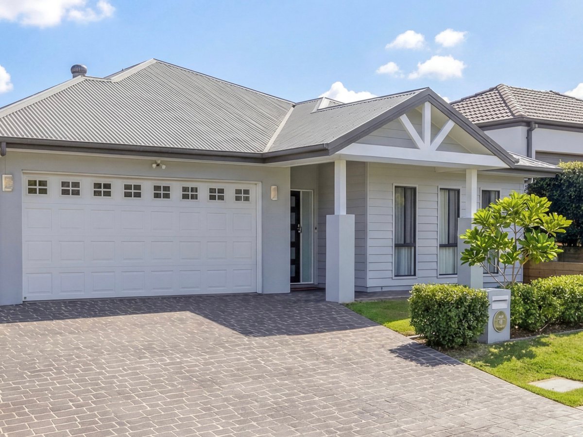 80 Girtin Circuit, Pimpama - Image 1
