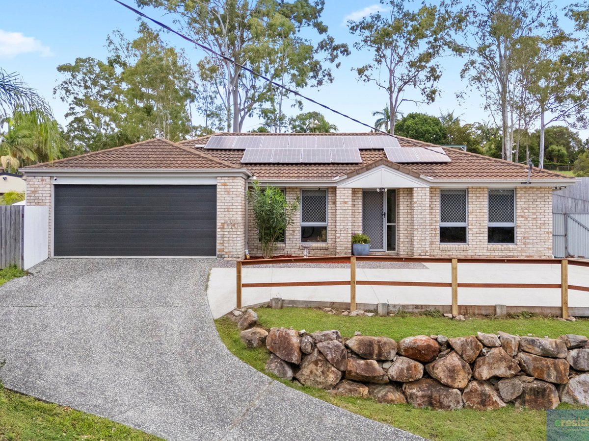 51 Ivanhoe Drive, Edens Landing - Image 1