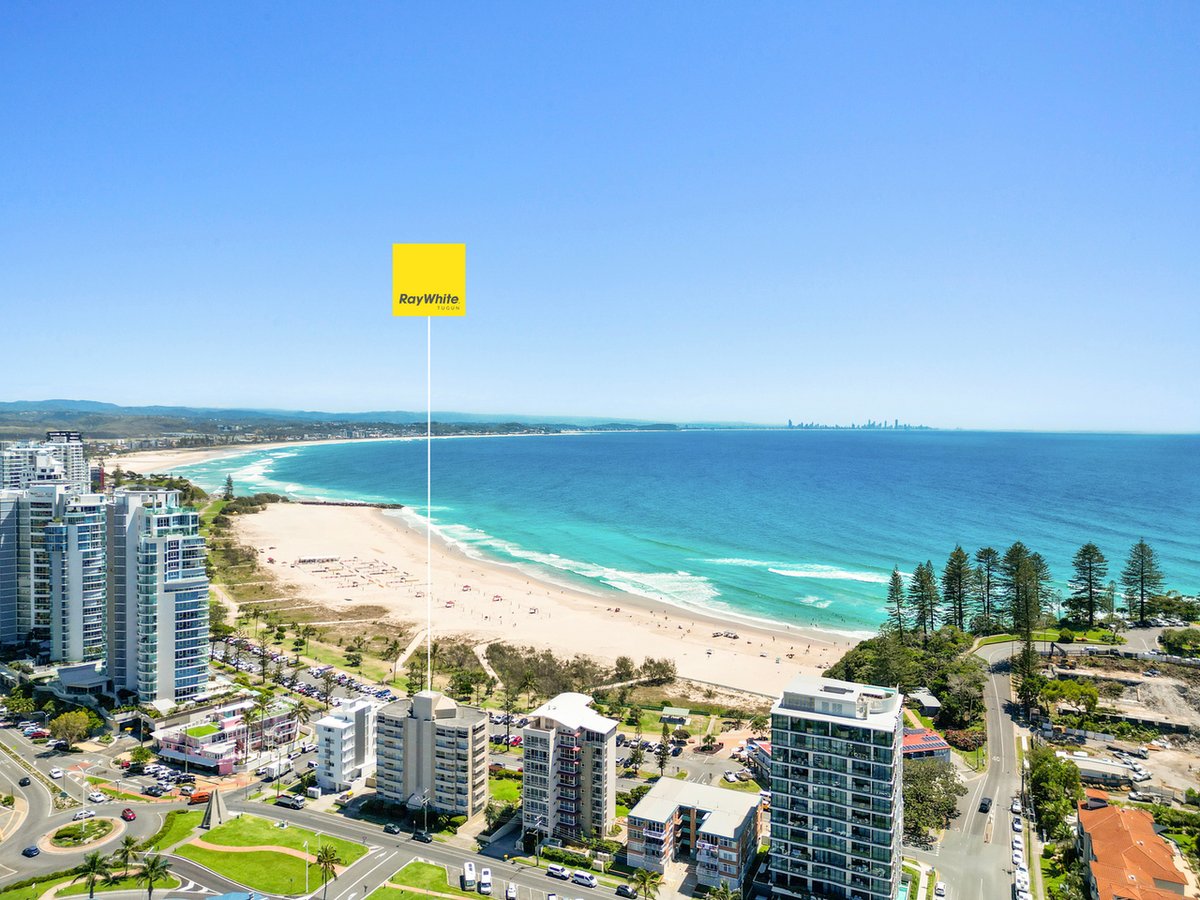 130 Marine Parade, COOLANGATTA - Image 1