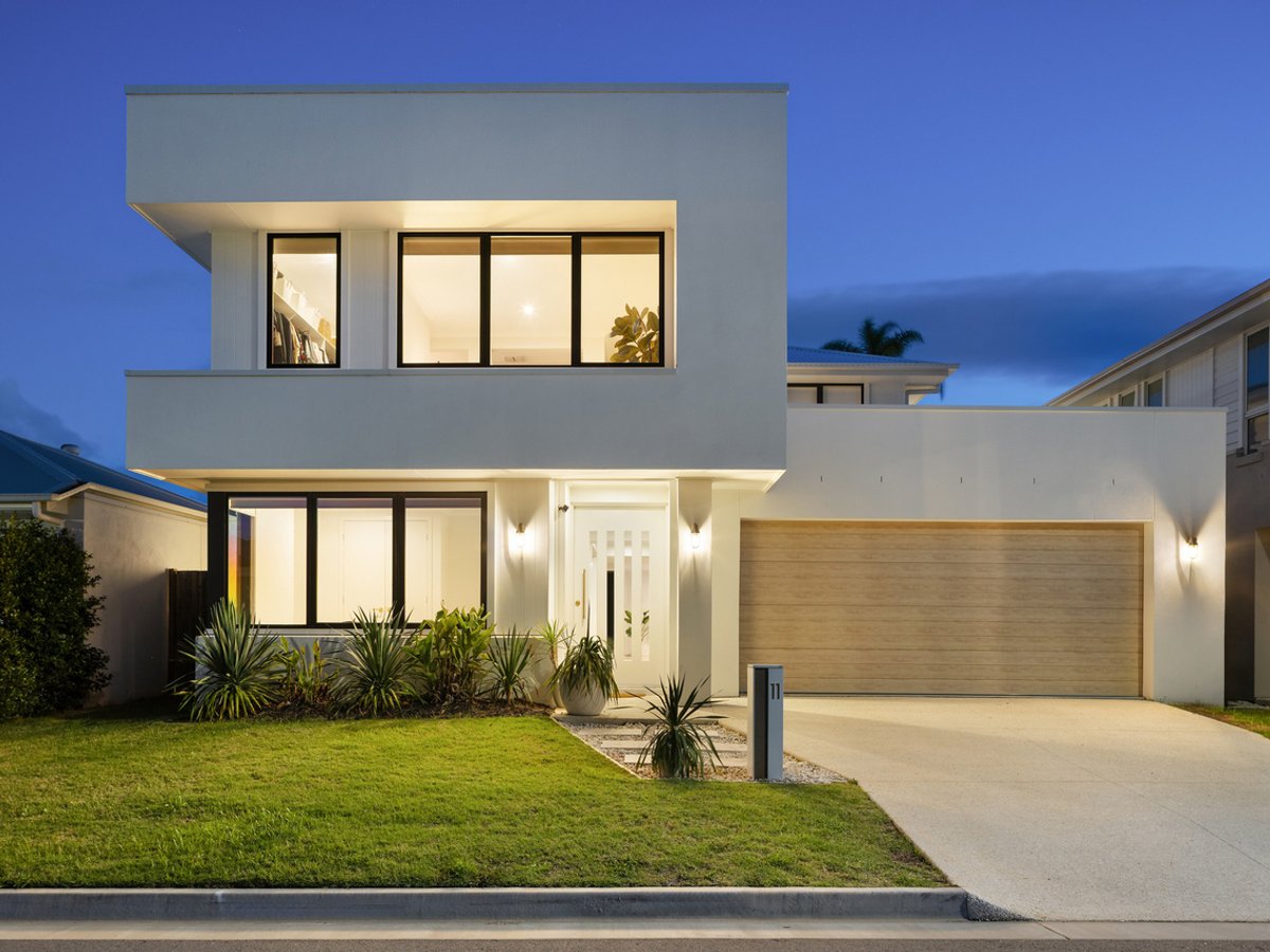 11 Headway Street, NERANG - Image 1