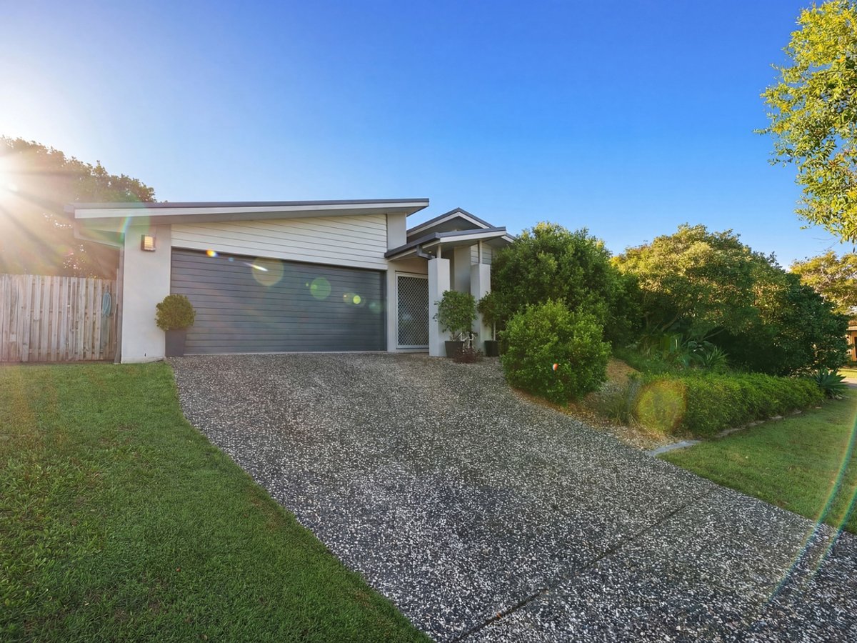 7 Daintree Drive, Coomera - Image 1