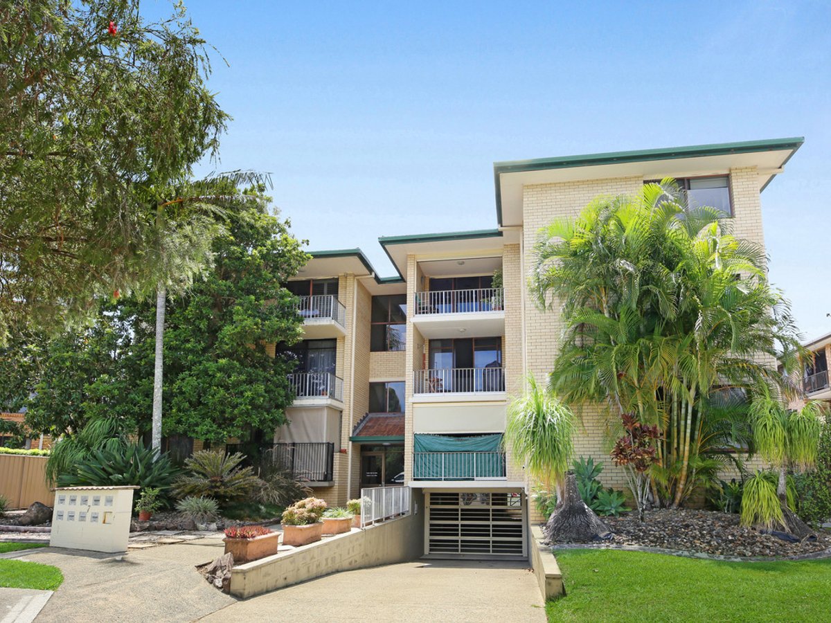 7 Nalla Court, Palm Beach - Image 1