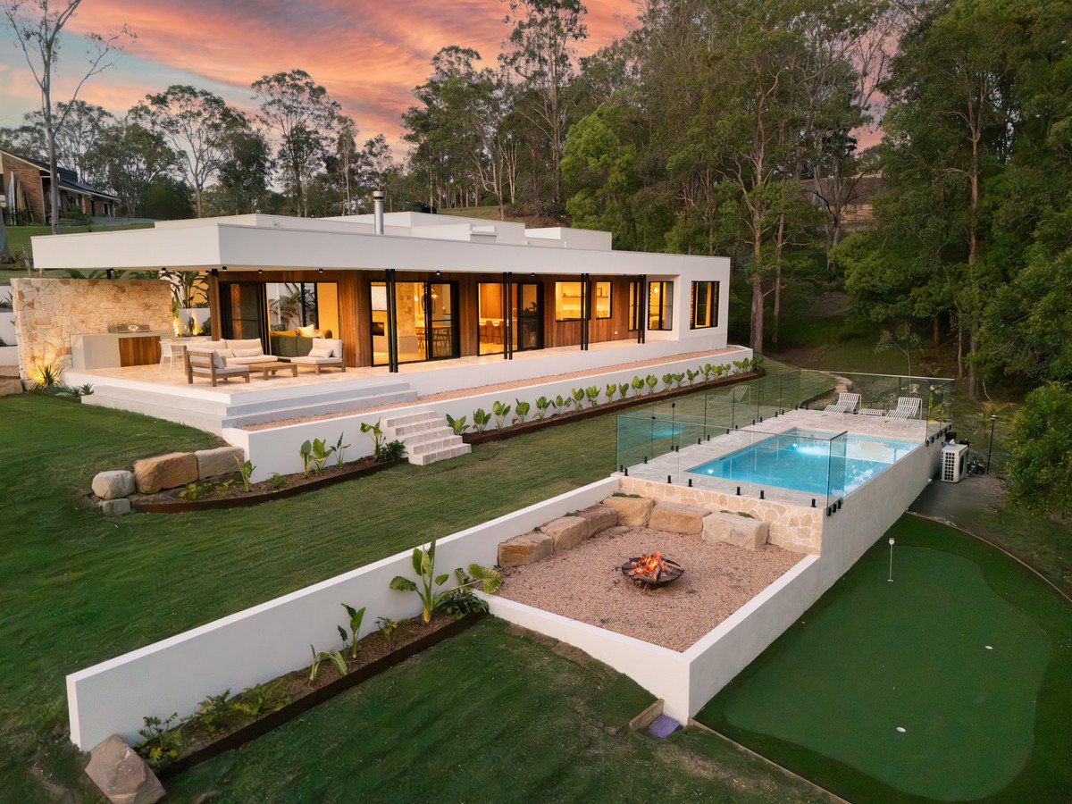 66B Trees Road, Tallebudgera - Image 1