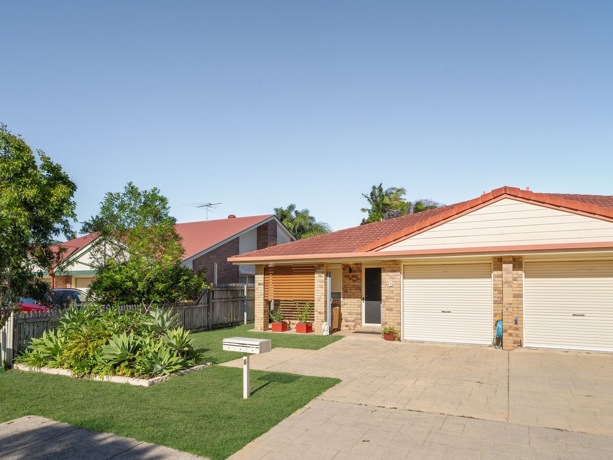 6 Callistemon Court, Rothwell - Image 1